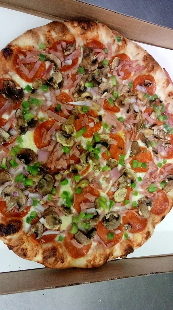 Deluxe Pizza
