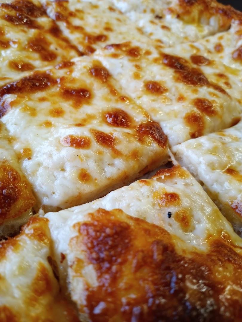 Mikey's Pizzeria Hale